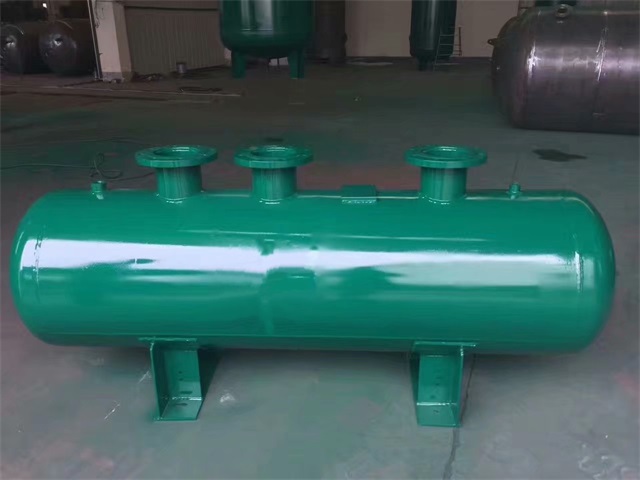 1679991473376569.jpeg 昭阳昭阳昭阳蒸汽分气缸1.jpeg